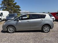 Usata Toyota Verso Active 126 CV (92 kW) 2013 Grigio Monovolume