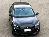 Begagnad Peugeot 208 GT 101 HK (74 kW) 2023 Svart Halvkombi