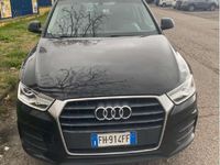 Käytetty Audi Q3 Ambiente 150 HP (110 kW) 2017 Musta Katumaasturi
