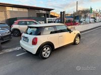 Usata Mini One D 95 CV (69 kW) 2015 Beige Utilitaria