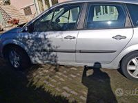 Usata Renault Scénic II Exception 105 CV (77 kW) 2005 Monovolume