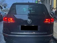 Usata VW Touareg 204 CV (150 kW) 2021 Nero SUV