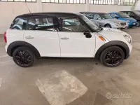 Usata Mini Cooper D Countryman 111 CV (81 kW) 2015 Bianco SUV