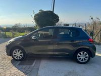 Usata Peugeot 208 75 CV (55 kW) 2017 Grigio Utilitaria