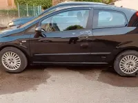 Usata Fiat Grande Punto 65 CV (47 kW) 2005 Nero Utilitaria