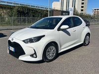 Usata Toyota Yaris Active 72 CV (52 kW) 2023 Bianco Utilitaria