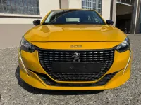 Usata Peugeot 208 75 CV (55 kW) 2023 Giallo Utilitaria