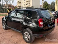 Usata Dacia Duster Lauréate 110 CV (80 kW) 2011 Nero SUV