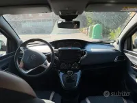 Usata Lancia Ypsilon 69 CV (50 kW) 2022 Grigio Utilitaria