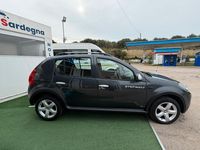Usata Dacia Sandero Stepway 84 CV (61 kW) 2011 Nero Berlina