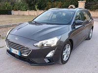 Usata Ford Focus Vignale 120 CV (88 kW) 2019 Grigio Station wagon