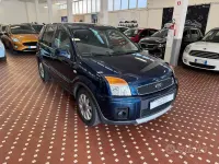 Usata Ford Fusion 80 CV (58 kW) 2012 Bluazzurro Utilitaria