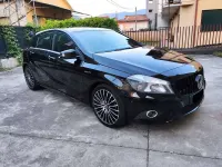Usata Mercedes A180 Premium 109 CV (80 kW) 2014 Nero Utilitaria