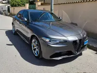 Usata Alfa Romeo Giulia Tech Edition 160 CV (117 kW) 2019 Grigio Berlina