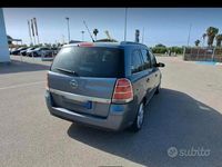 Usata Opel Zafira Cosmo 140 CV (102 kW) 2006 Grigio Monovolume