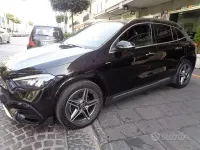 Usata Mercedes GLA200 AMG Line Premium 150 CV (110 kW) 2024 Nero SUV