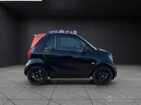 Usata Smart ForTwo Cabrio Prime 90 CV (66 kW) 2016 Nero Cabrio