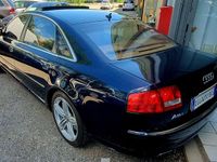 Usata Audi A8L W12 Ambiente 450 CV (330 kW) 2004 Blu/azzurro Berlina