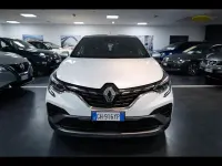 Usata Renault Captur RS Line 145 CV (106 kW) 2022 Grigio chiaro SUV