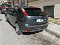 Usata Ford Focus 90 CV (66 kW) 2007 Grigio Berlina