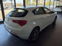 Usata Alfa Romeo Giulietta 120 CV (88 kW) 2012 Bianco Utilitaria