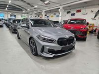Usata BMW 118 M Sport 136 CV (100 kW) 2024 Skyscraper grey met. Utilitaria
