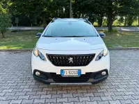 Usata Peugeot 2008 S 110 CV (80 kW) 2017 Bianco SUV