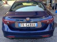 Usata Alfa Romeo Giulia 150 CV (110 kW) 2017 Blu Berlina