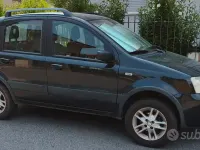 Usata Fiat Panda 4x4 Climbing 60 CV (44 kW) 2005 Utilitaria