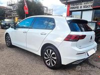 Usata VW Golf VIII Style 131 CV (96 kW) 2022 Bianco Berlina