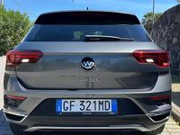 Usata VW T-Roc Advance 115 CV (84 kW) 2021 Grigio SUV