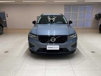 Usata Volvo XC40 155 CV (114 kW) 2022 Grigio SUV