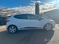 Usata Renault Clio IV 89 CV (65 kW) 2012 Bianco Berlina