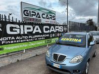 Usata Lancia Ypsilon 60 CV (44 kW) 2010 Blu Utilitaria