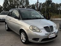 Usata Lancia Ypsilon 75 CV (55 kW) 2009 Bianco Utilitaria