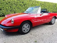 Usata Alfa Romeo Spider 115 CV (84 kW) 1989 Rosso Cabrio
