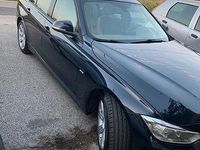 Usata BMW 320 184 CV (135 kW) 2013 Blu Berlina