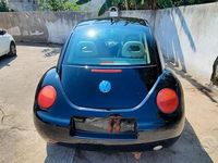 Usata VW New Beetle 90 CV (66 kW) 1998 Nero Utilitaria
