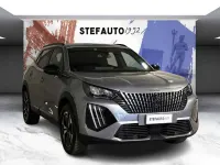 Usata Peugeot 2008 Allure 136 CV (100 kW) 2024 Grigio SUV