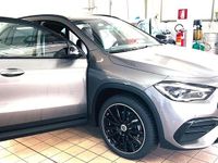 Usata Mercedes GLA250 Premium 160 CV (117 kW) 2022 Grigio SUV