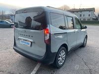 Usata Ford Tourneo Courier Titanium 125 CV (91 kW) 2024 Grigio Monovolume