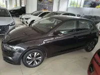 Usado VW Polo Comfortline 90 CV (66 kW) 2021 Negro Utilitario