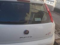 Usata Fiat Grande Punto 75 CV (55 kW) 2015 Bianco Utilitaria