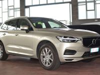 Usata Volvo XC60 Business Edition 197 CV (144 kW) 2020 Oro SUV