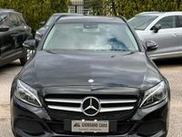 Usata Mercedes C180 Business 116 CV (85 kW) 2017 Nero Station wagon