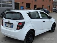 Usata Chevrolet Aveo LS 86 CV (63 kW) 2013 Bianco Berlina