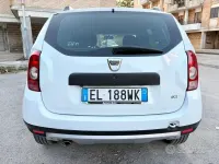 Usata Dacia Duster 110 CV (80 kW) 2012 Bianco SUV
