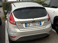 Usata Ford Fiesta 68 CV (50 kW) 2023 Grigio Berlina