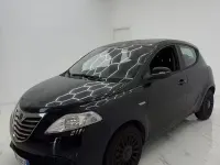 Usata Lancia Ypsilon Platinum 69 CV (50 kW) 2013 Viola Utilitaria