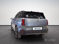 Usata Mini Countryman Classic 163 CV (119 kW) 2025 Verde SUV